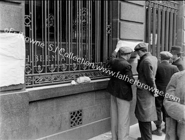 INSCRIPTION OUTSIDE HIBERNIAN BANK  O'CONNELL ST